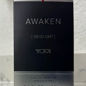 Tumi Awaken Eau de Parfum in Sleek Gray